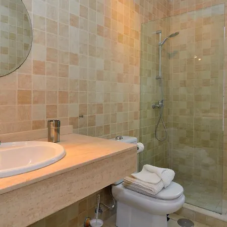 Villa Playa Blanca Sleeps 6 Pool Air Con Wifi *